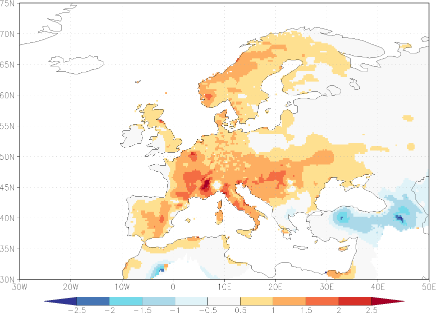 daily mean temperature anomaly Summer half year (April-September)  w.r.t. 1981-2010